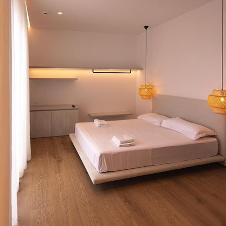Villa Mucho Sarandë Buitenkant foto
